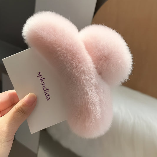 Splendida™ Fluffy Clip — Limited Edition